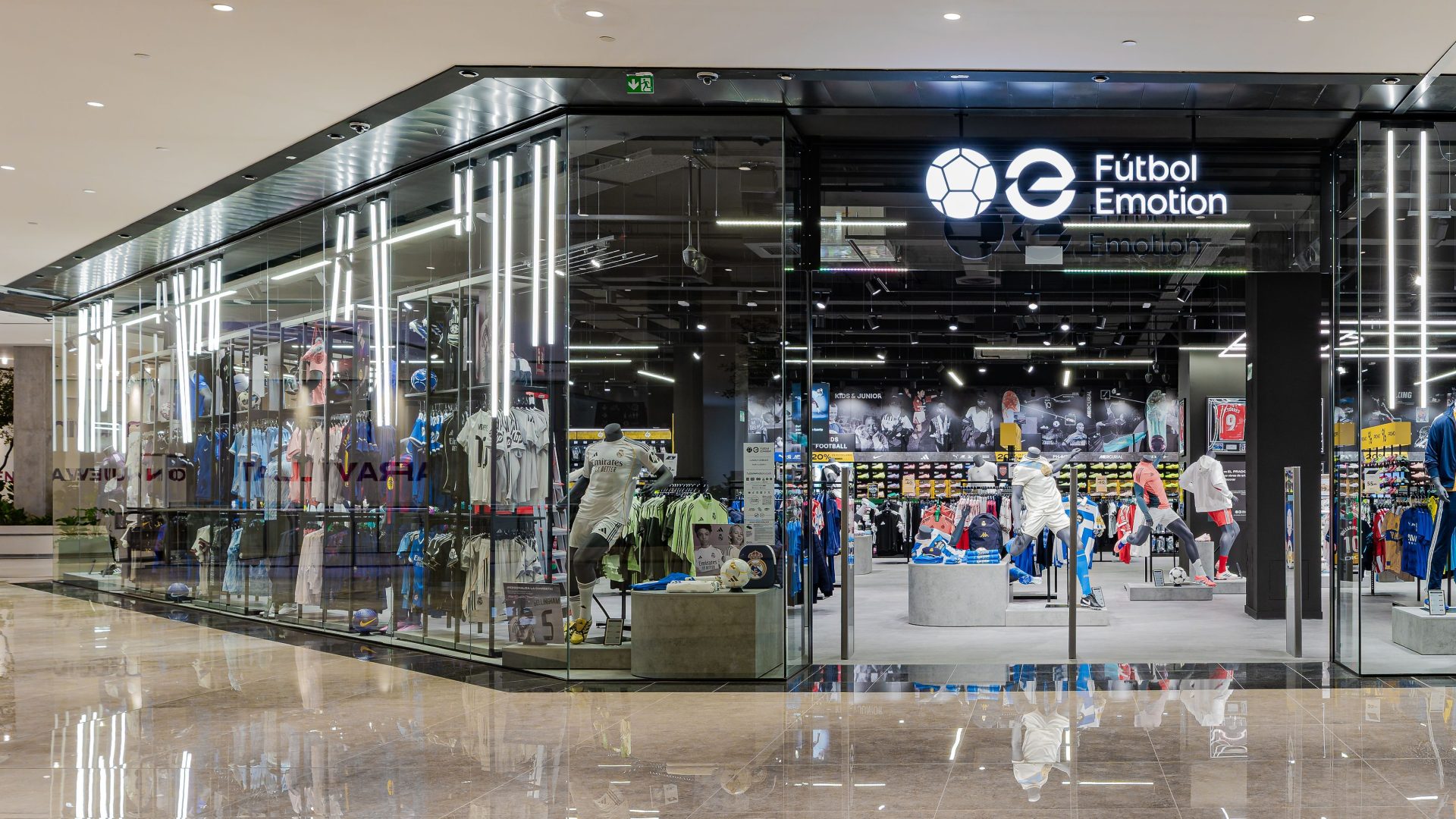 sportsemotionmarineda001-2