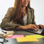 Trabajar cuatro días por semana: cómo cambió la vida de 19.600 madrileños en 2025… y por qué aún falta para todos