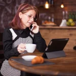 Adrián Fuentes (33), ex-hacker ético: «El WiFi gratis de la cafetería es una autopista para vaciarte la cuenta