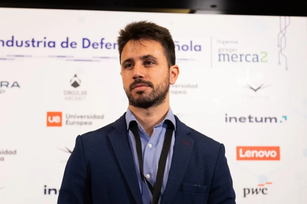Alberto Llabata, Chief Operations Officer ORBOTIX, en el I Encuentro de la Industria de Defensa Española.