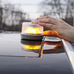 Baliza V-16: la lista de coches libres de la nueva obligación a partir de enero 2026