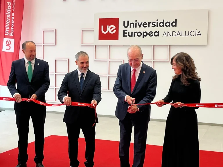 El alcalde de Málaga inaugura la Universidad Europea de Andalucía