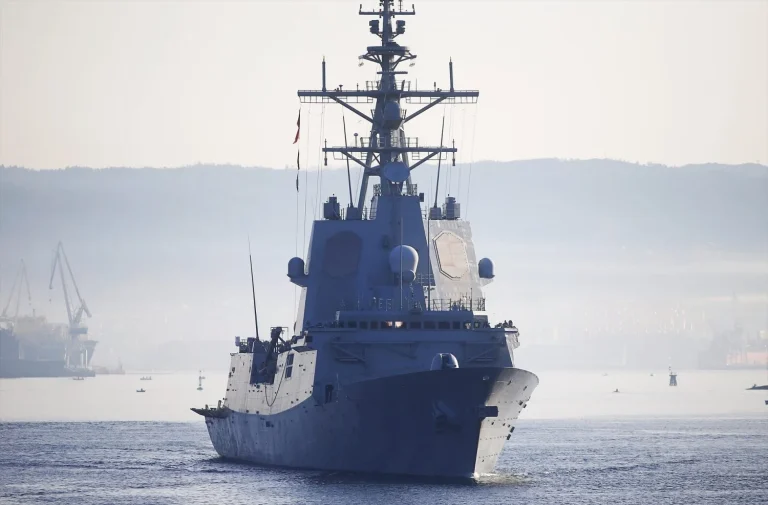 Defensa despliega 3.200 millones para ‘rejuvenecimiento’ de las fragatas F-100