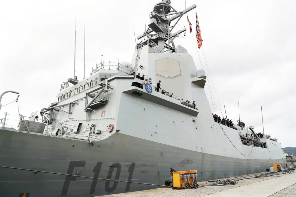 EuropaPress 5296004 fragata alvaro bazan llegada muelle n4 arsenal militar ferrol motivo Moncloa