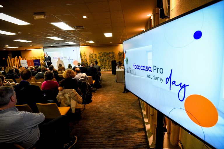 Crece el asesoramiento inmobiliario: el 71% de los españoles busca ayuda profesional, según Fotocasa