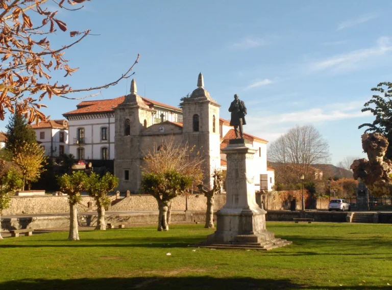 Cuba está en Asturias: descubre el pueblo colonial más sorprendente del norte
