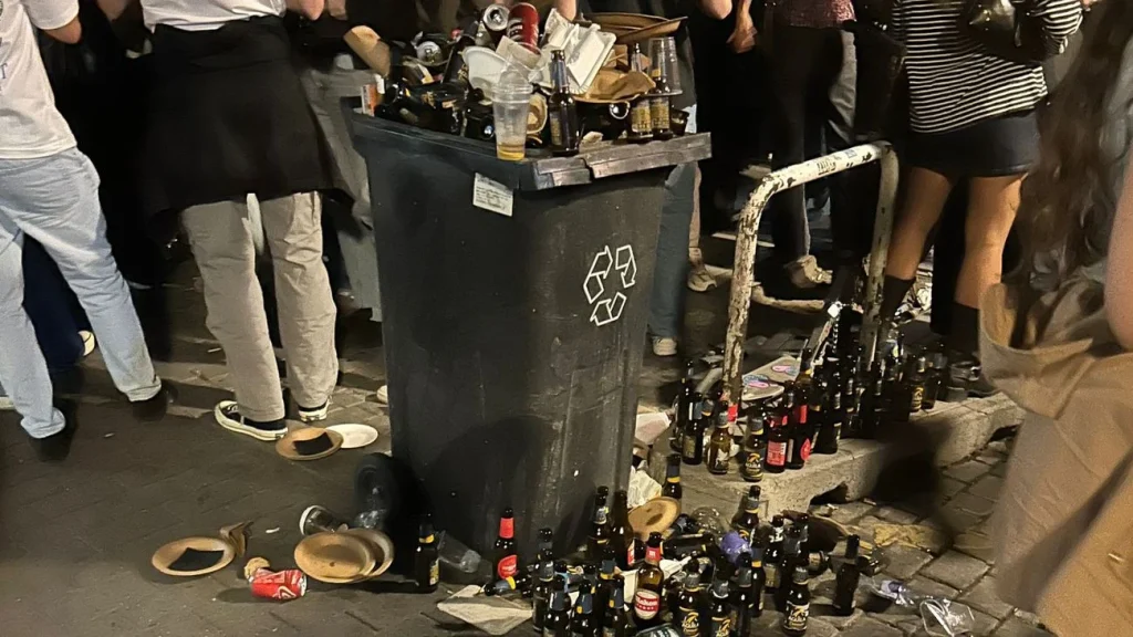 Vecinos de Lavapiés denuncian el presunto "racismo institucional" desatado tras Tapapiés 1 Moncloa Telemadrid2 Moncloa