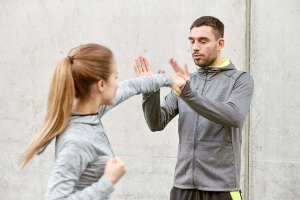 La defensa personal no es solo física