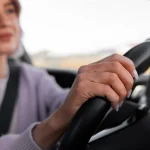 La DGT no falla: «No hacer esto en un cruce es inexcusable: 4 puntos y 200 euros de sanción fija.»