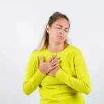 Dr. David Ortega (47), neumólogo: «Ese dolor al respirar no es frío: es lo que anuncia una embolia que mata en horas. Cítate para el TAC hoy o no llegas a mañana.»