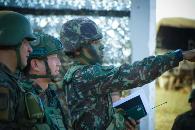 “El estrés se reduce en minutos si dominas esta técnica militar”: Fabiola Sánchez (39), psicóloga, explica cómo aplicarla para aliviar la tensión