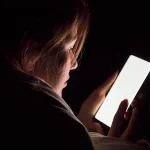 Te puede costar miles de euros: crear grupos de WhatsApp con clientes sin permiso es una bomba legal, y esta alternativa es perfecta