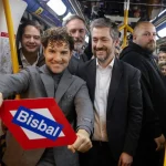 “La Navidad llegó al Metro de Madrid y no todos están felices”: Laura Molina (39), analista urbana, explica por qué el ‘NaviMetro’ divide opiniones