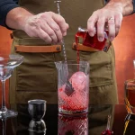 “La Navidad es sinónimo de excesos y la salud lo siente”: Dra. Diana Torroja (36), internista, explica 5 efectos dañinos de consumir alcohol durante las fiestas