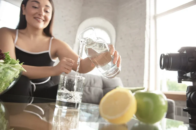 Dra. Luisa Palermo (37), nutricionista holística, comparte 5 infusiones para activar el metabolismo y eliminar la grasa acumulada: “bajar el peso deseado es posible”