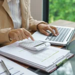 Carlos Gómez (41), economista: “Los precios suben en España silenciosamente, pero con este método podrás ahorrar sin importar que la inflación aceche los bolsillos”