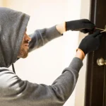 Antonio Sánchez (49), abogado: «Sacar a los okupas de tu propiedad antes de 48 horas es clave para evitarte todo un viacrucis legal»