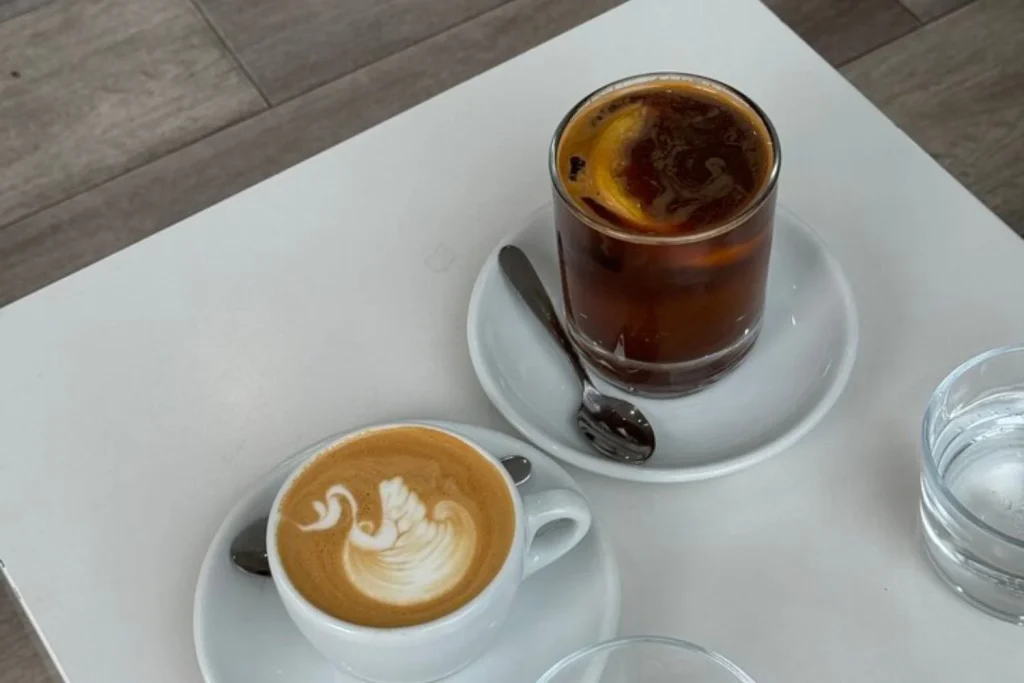 “Solo basta una taza de este café especiado para mantener las enfermedades a raya”: Dra. Ana Pulido (52), experta en medicina holística, comparte la receta 3 Moncloa Nutrientes que elevan el valor de café