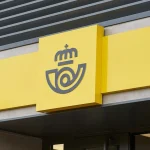 Rebeca Fuentes (37), analista de RR. HH.: «Trabajar en la oficina de correos es el sueño de muchos por el horario que aparece en Google Maps»