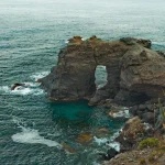 Este paraje parece un oasis africano: dunas, playas vírgenes y senderos entre pinos al borde del Mediterráneo