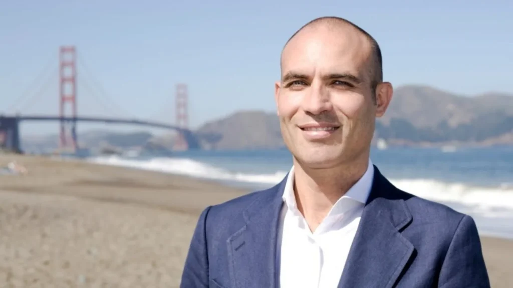 Bernardo Hernindez 2 Moncloa