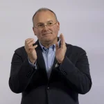 Tellado vaticina en el hundimiento de Sánchez y su candidato en las urnas extremeñas