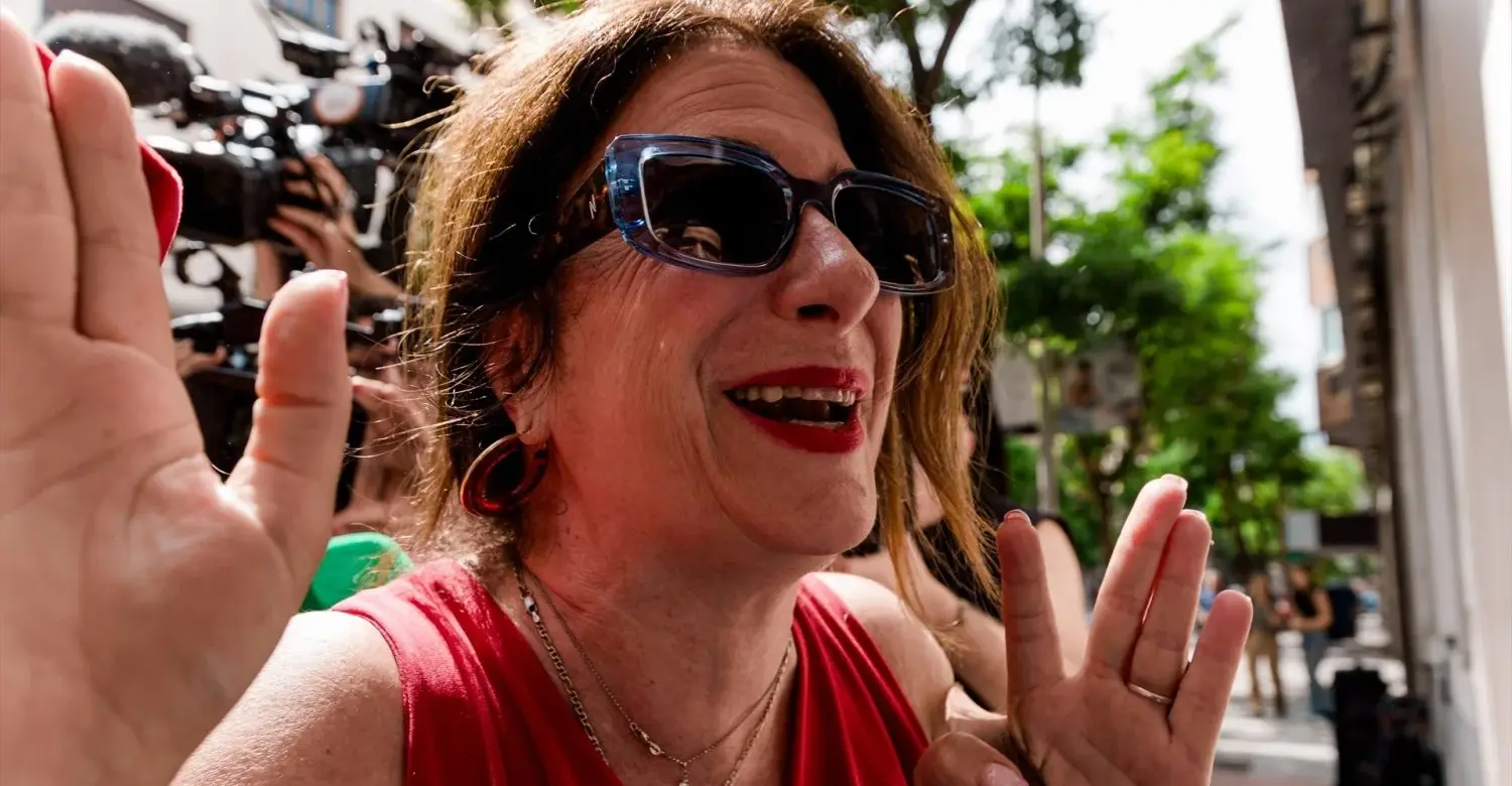 La exconcejal socialista Leire Díez a su llegada a la sede del PSOE en Ferraz, a 3 de junio de 2025, en Madrid (Fuente: Agencias) La exconcejal socialista Leire Díez a su llegada a la sede del PSOE en Ferraz, a 3 de junio de 2025, en Madrid (Fuente: Agencias)