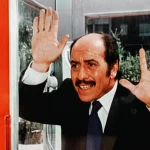 El telefilm «La cabina» de Antonio Mercero que no se volvió a emitir: en 1972 lo vieron 20 millones de españoles y causó 500 llamadas de pánico​