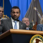 El FBI detiene al sospechoso de colocar 2 bombas en las sedes republicana y demócrata