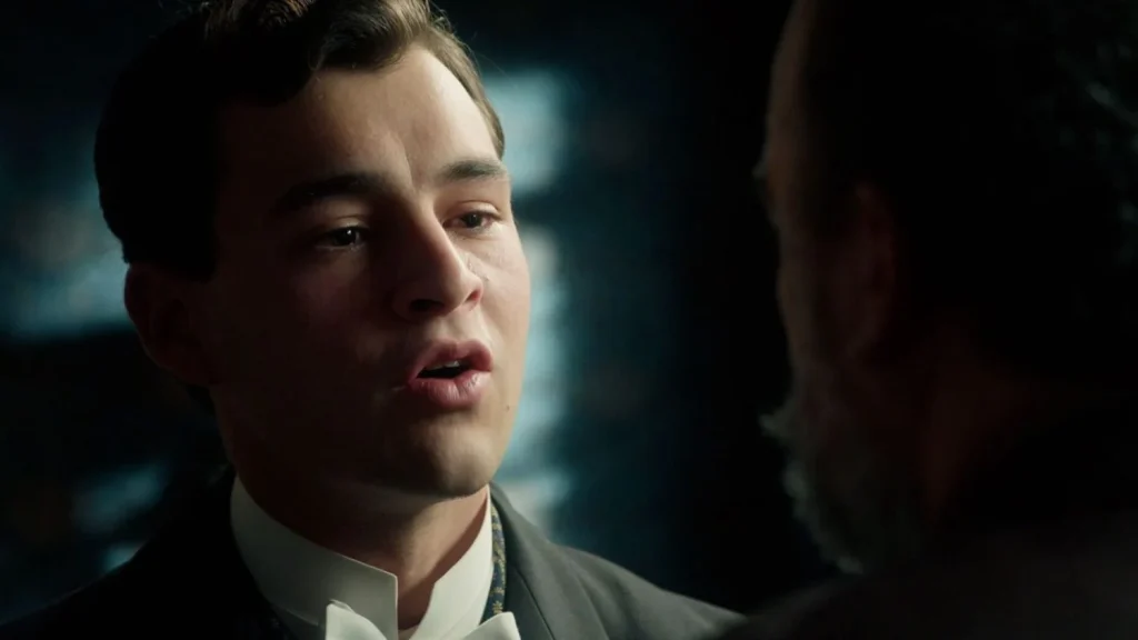 Un palacio marcado por el luto y la desconfianza