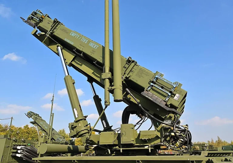 Defensa invierte en el sistema Patriot para garantizar la seguridad del territorio español