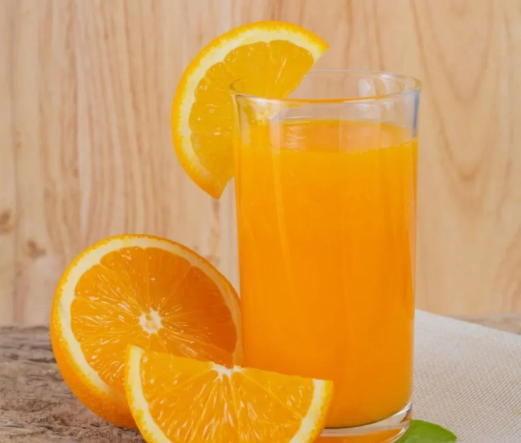 ¿Jugo o fruta entera? Una diferencia que importa