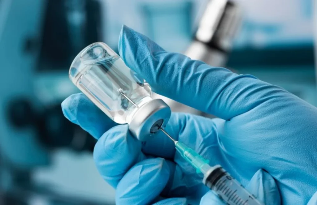 Lo que aún falta por entender sobre el virus, la enfermedad y la vacuna