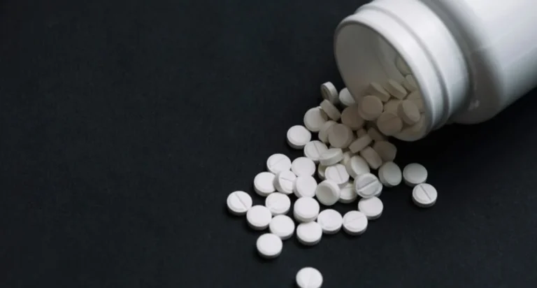 Guillermo Martín, farmacéutico: «el Tramadol está clasificado como un opiáceo débil que se utiliza en el dolor leve o moderado»
