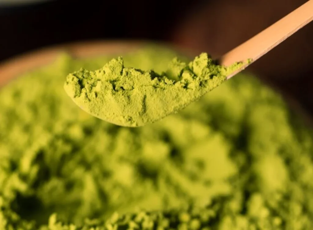 La relación que tiene el matcha con el hierro