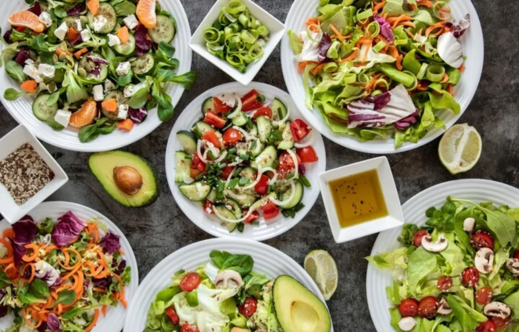 Elegir alimentos que sumen energía, no que la roben