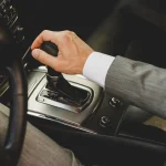 La misteriosa letra ‘L’ del cambio automático que muchos tocan sin saber para qué sirve