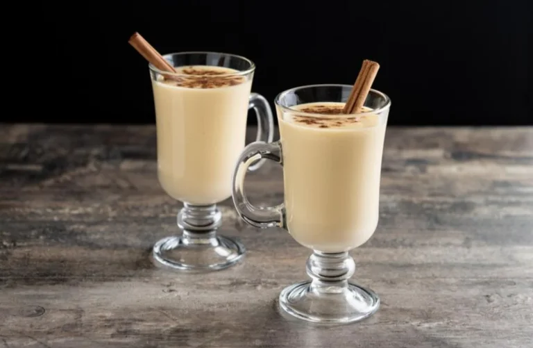 La mejor receta de horchata casera para refrescarte como en Valencia