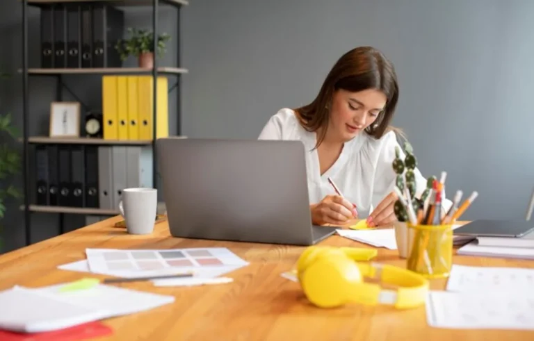 Lo que recomiendan los expertos en nutrición para volver a la rutina laboral con fuerza