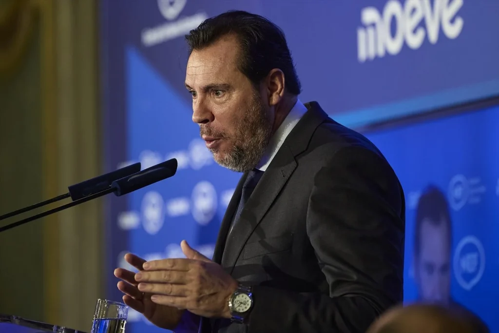 El ministro de Transportes y Movilidad Sostenible, Óscar Puente (Fuente: Agencias)