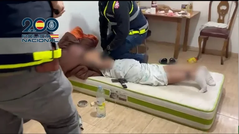 12 personas detenidas por falsificar recetas médicas en toda España