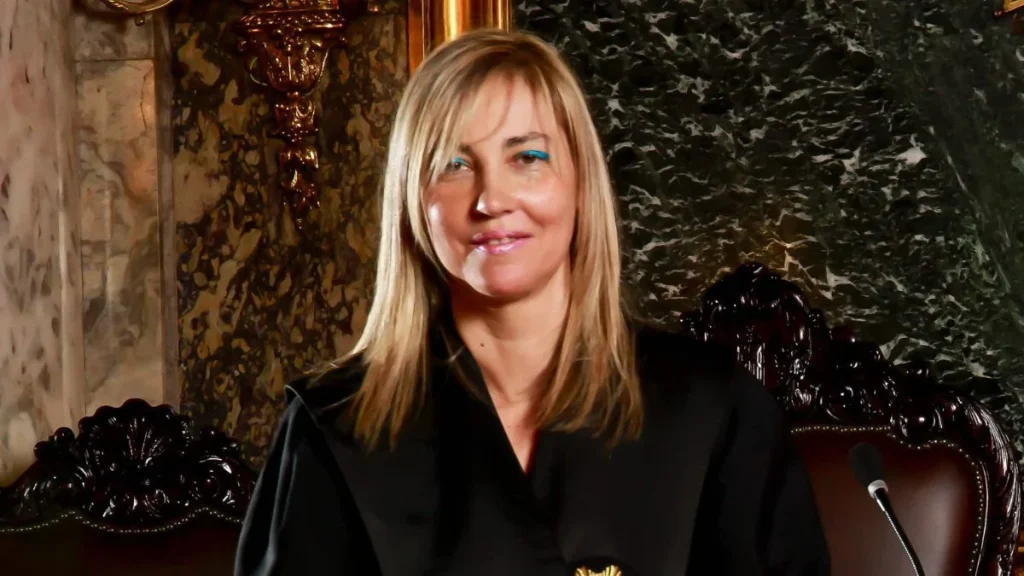 Isabel Perell¦ Moncloa