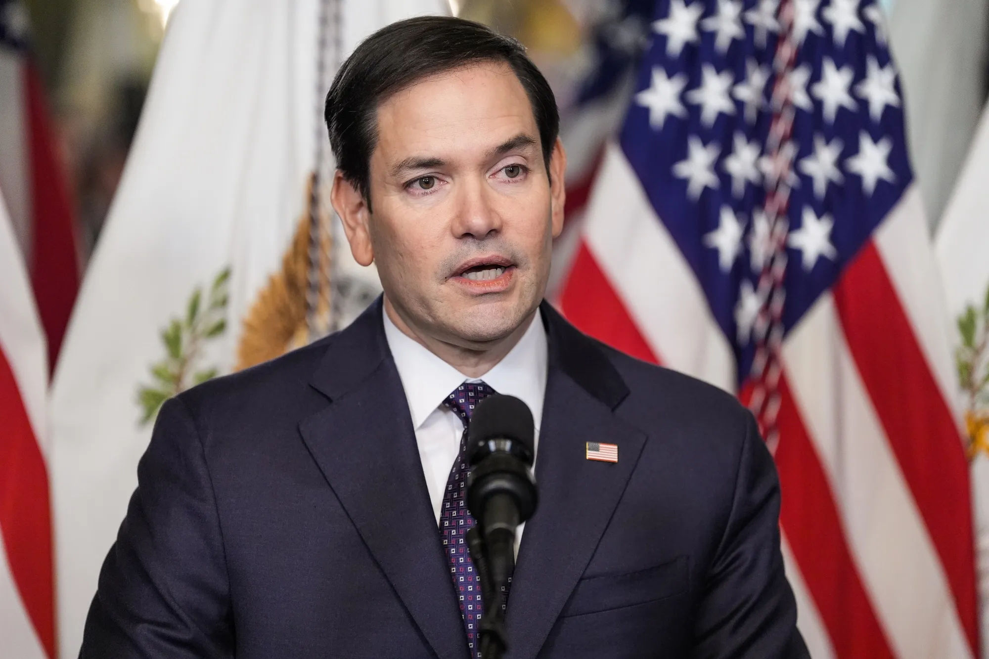 Rubio presiona a la OTAN en la cumbre de Estocolmo: EE.UU. despliega 5.000 soldados en Polonia mientras la Alianza se resquebraja 1 Moncloa Marco Rubio