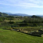 El pequeño pueblo del País Vasco que se ha colado en el corazón de Chris Hemsworth