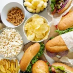 Álex Sempere, nutricionista: “Hoy predominan los productos listos para consumir, alimentos ultraprocesados que nos facilitan la vida… pero no la salud»