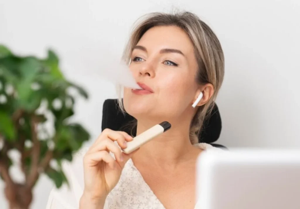 El nuevo rostro del tabaquismo y los retos pendientes