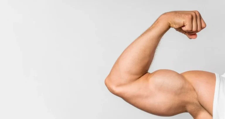 ¿Sientes tus músculos más débiles? Esto podría ayudarte más de lo que crees