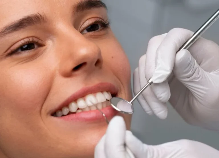 Pagas 50 euros en la clínica para blanquear tus dientes: el dentífrico de Mercadona por 1 euro hace el mismo trabajo sin cita previa