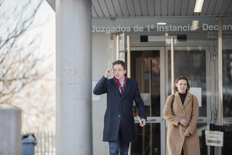 La fiscal pide la absolución del delito de agresión sexual para Íñigo Errejón