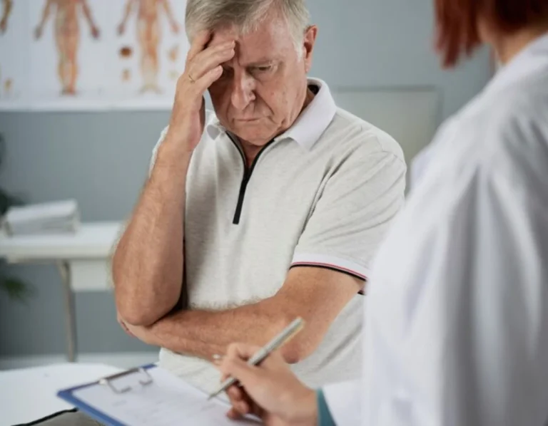 Luis Gil, nutricionista, da las claves para evitar la andropausia o “menopausia masculina”